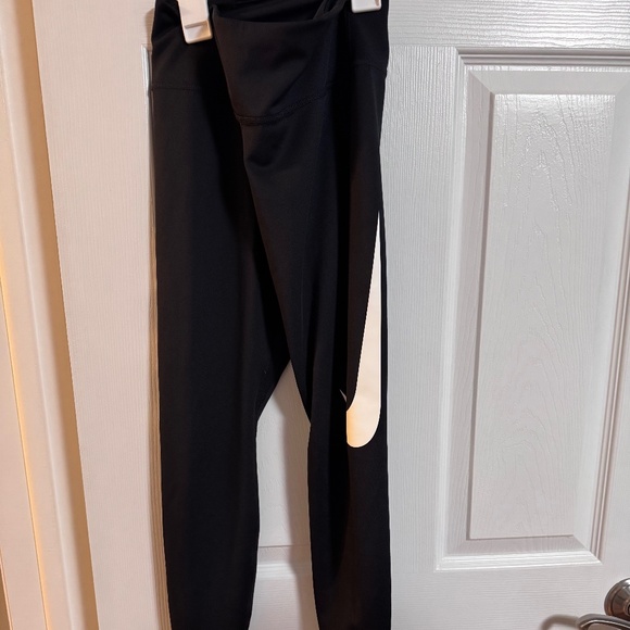 Nike leggings - Picture 1 of 2